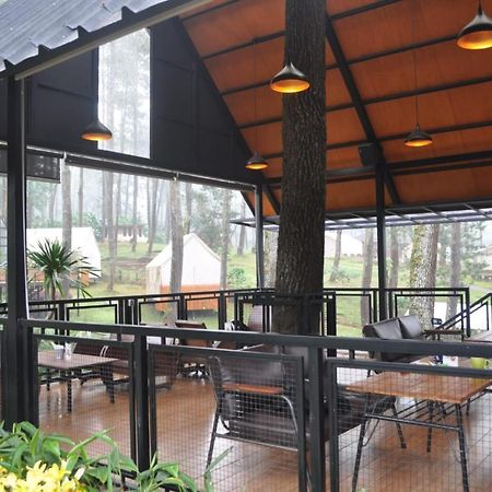 למבאנג Villa Cikole Kalaras מראה חיצוני תמונה